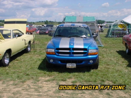 Above: Dodge Dakota R/T, photo from 2000 Mopar Nationals Columbus, Ohio.