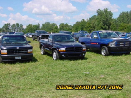 Above: Dodge Dakota R/T, photo from 2000 Mopar Nationals Columbus, Ohio.