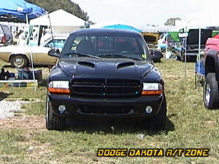 Above: Dodge Dakota R/T, photo from 2000 Mopar Nationals Columbus, Ohio.