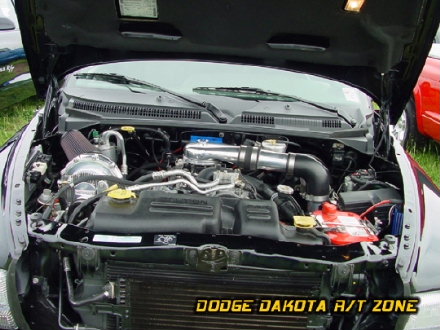 Dodge Dakota R/T, photo from 2001 Chrysler Classic Columbus, Ohio.