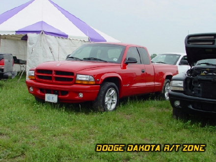 Dodge Dakota R/T, photo from 2001 Chrysler Classic Columbus, Ohio.