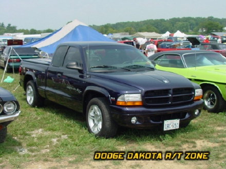 Above: Dodge Dakota R/T, photo from 2001 Mopar Nationals Columbus, Ohio.