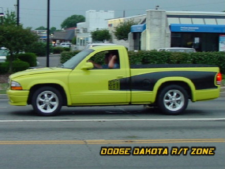 Above: Dodge Dakota R/T, photo from 2001 Mopar Nationals Columbus, Ohio.