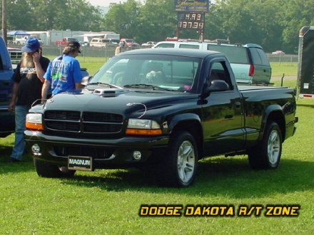 Above: Dodge Dakota R/T, photo from 2001 Tri-State Chrysler Classic Hamilton, Ohio.