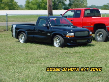 Above: Dodge Dakota R/T, photo from 2002 Mopar Nationals Columbus, Ohio.