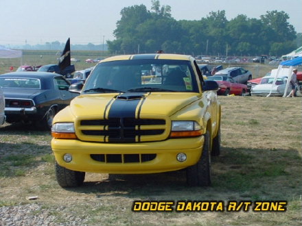 Above: Dodge Dakota R/T, photo from 2002 Mopar Nationals Columbus, Ohio.