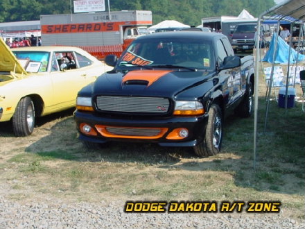 Above: Dodge Dakota R/T, photo from 2002 Mopar Nationals Columbus, Ohio.