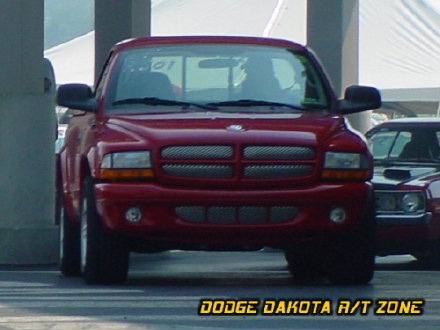 Above: Dodge Dakota R/T, photo from 2002 Mopar Nationals Columbus, Ohio.