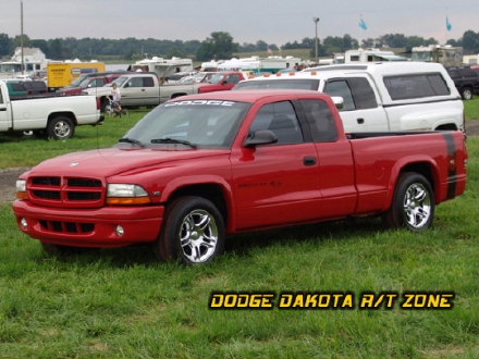 Above: Dodge Dakota R/T, photo from 2004 Mopar Nationals Columbus, Ohio.
