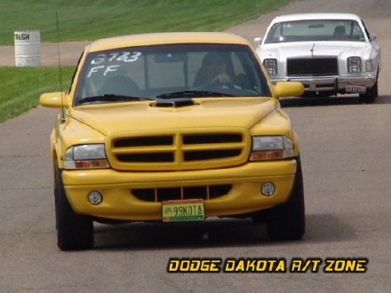 Above: Dodge Dakota R/T, photo from 2004 Chrysler Classic Columbus, Ohio.