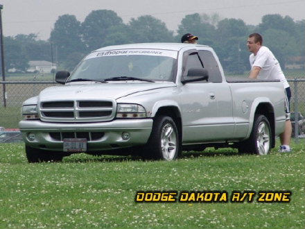 Above: Dodge Dakota R/T, photo from 2004 Chrysler Classic Columbus, Ohio.