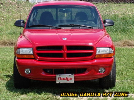 Above: Dodge Dakota R/T, photo from 2004 Tri-State Chrysler Classic Hamilton, Ohio.