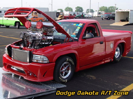 Above: Dodge Dakota R/T, photo from 2005 Chrysler Classic Columbus, Ohio.