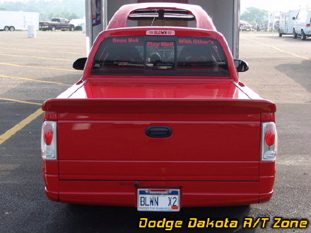 Above: Dodge Dakota R/T, photo from 2005 Chrysler Classic Columbus, Ohio.