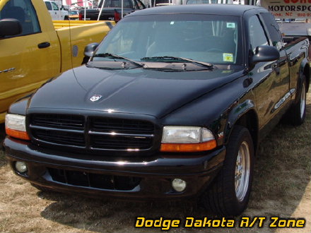 Above: Dodge Dakota R/T, photo from 2005 Mopars Nationals Columbus, Ohio.