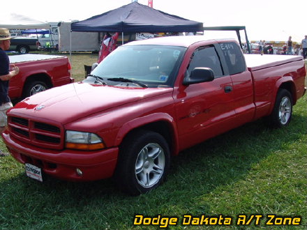 Above: Dodge Dakota R/T, photo from 2005 Mopars Nationals Columbus, Ohio.