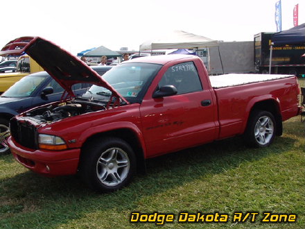 Above: Dodge Dakota R/T, photo from 2005 Mopars Nationals Columbus, Ohio.