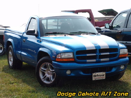 Above: Dodge Dakota R/T, photo from 2005 Mopars Nationals Columbus, Ohio.