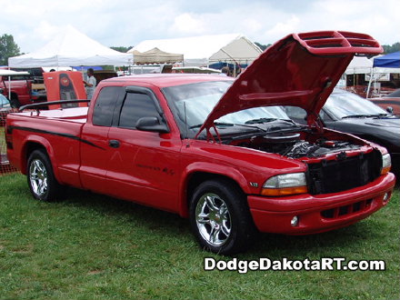 Above: Dodge Dakota R/T, photo from 2007 Mopars Nationals Columbus, Ohio.