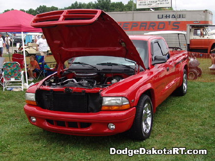 Above: Dodge Dakota R/T, photo from 2007 Mopars Nationals Columbus, Ohio.