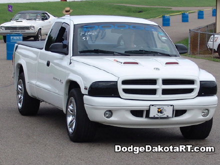 Above: Dodge Dakota R/T, photo from 2007 Mopars Nationals Columbus, Ohio.