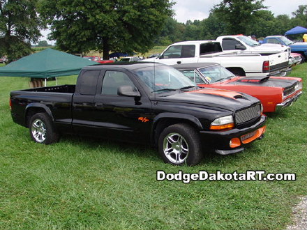 Above: Dodge Dakota R/T, photo from 2007 Mopars Nationals Columbus, Ohio.