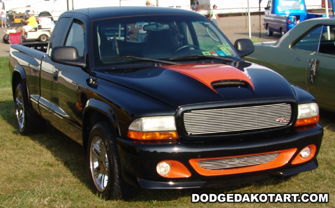 Above: Dodge Dakota R/T, photo from 2010 Mopars Nationals Columbus, Ohio.