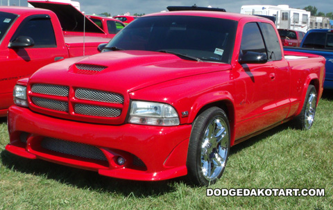 Above: Dodge Dakota R/T, photo from 2012 Mopars Nationals Columbus, Ohio.