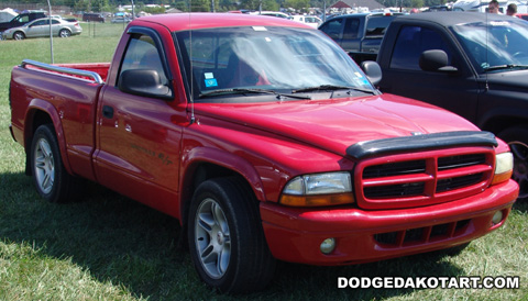 Above: Dodge Dakota R/T, photo from 2012 Mopars Nationals Columbus, Ohio.