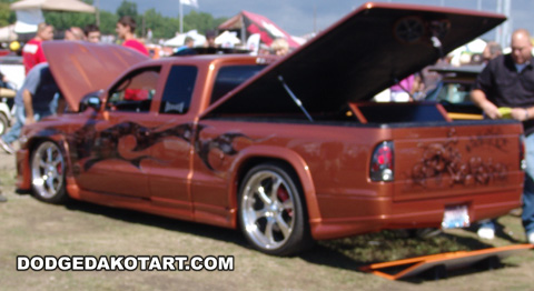 Above: Dodge Dakota R/T, photo from 2012 Mopars Nationals Columbus, Ohio.