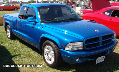 Above: Dodge Dakota R/T, photo from 2012 Mopars Nationals Columbus, Ohio.