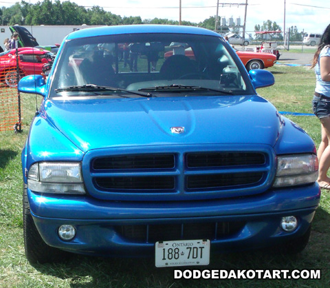 Above: Dodge Dakota R/T, photo from 2012 Mopars Nationals Columbus, Ohio.