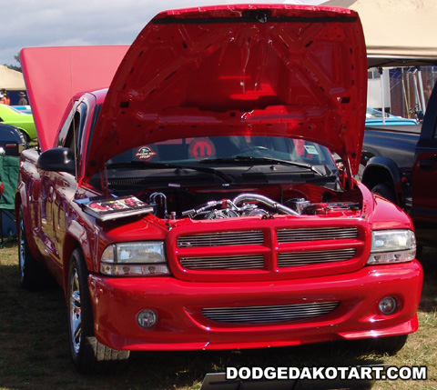 Above: Dodge Dakota R/T, photo from 2012 Mopars Nationals Columbus, Ohio.