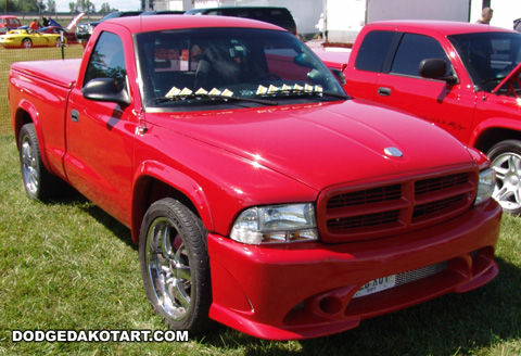 Above: Dodge Dakota R/T, photo from 2012 Mopars Nationals Columbus, Ohio.