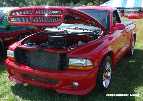 Above: Dodge Dakota R/T, photo from 2012 Mopars Nationals Columbus, Ohio.