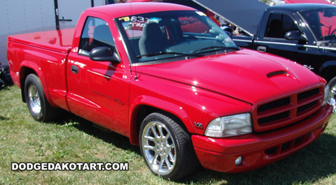 Above: Dodge Dakota R/T, photo from 2012 Mopars Nationals Columbus, Ohio.